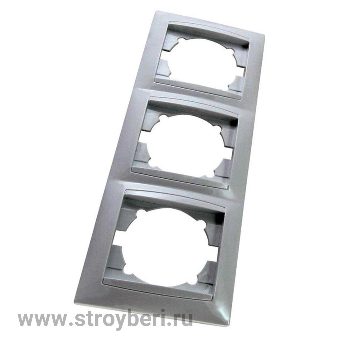 SQ1815-0031 Рамка 3-х постовая горизонтальная белая 'Лама' TDM