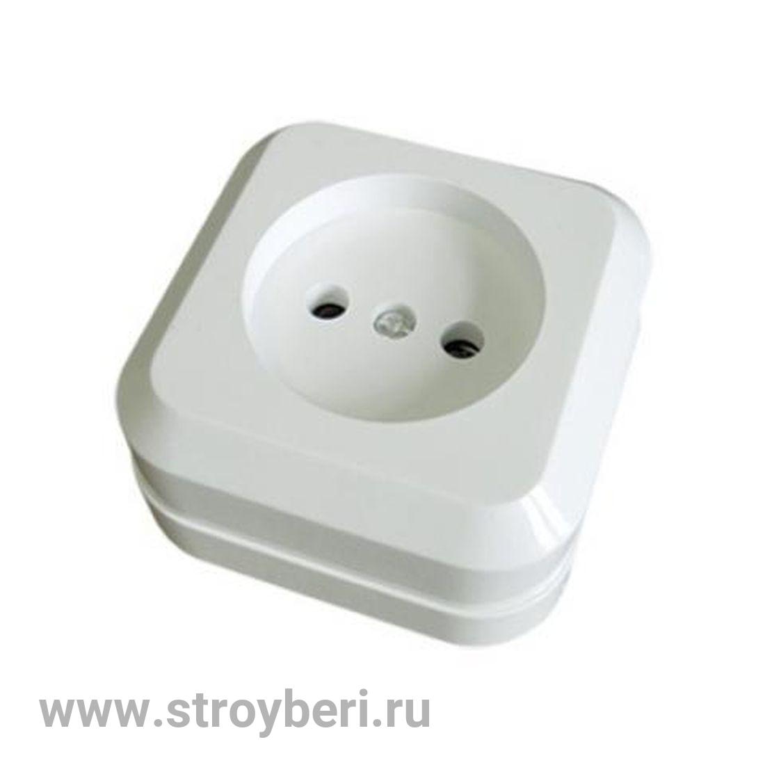 SQ1801-0013 Розетка 2П открытой установки IP20 10А, белая ''Ладога'' TDM